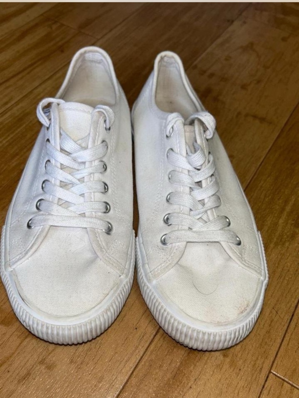 Hurley White Canvas Low-Top Sneakers for Women